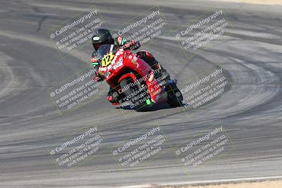 media/Jan-10-2025-CVMA Friday Practice (Fri) [[489e0da257]]/Group 4 and Trackday/Session 3 (Turns 9 and 10)/